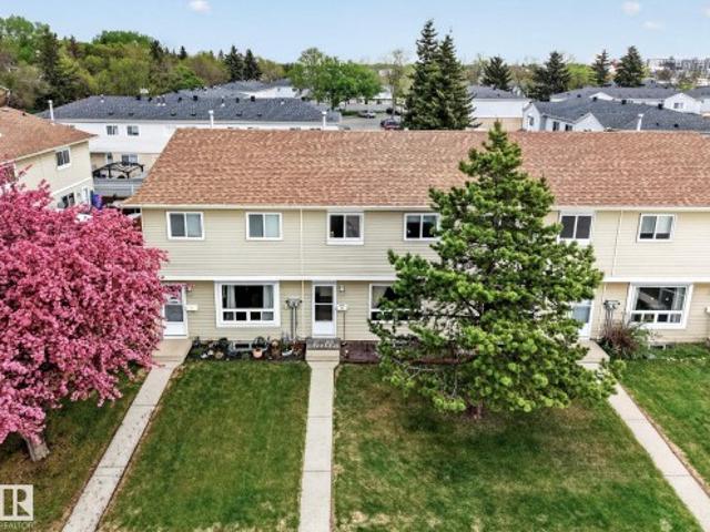 Townhouse for sale in Sherwood Park, Alberta