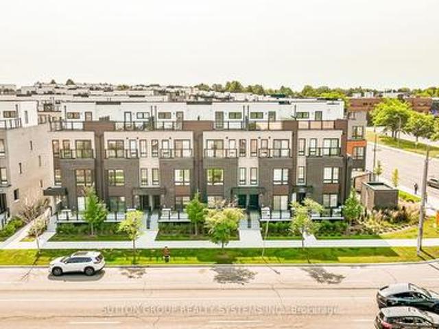 Townhouse for sale in Woburn, Ontario
