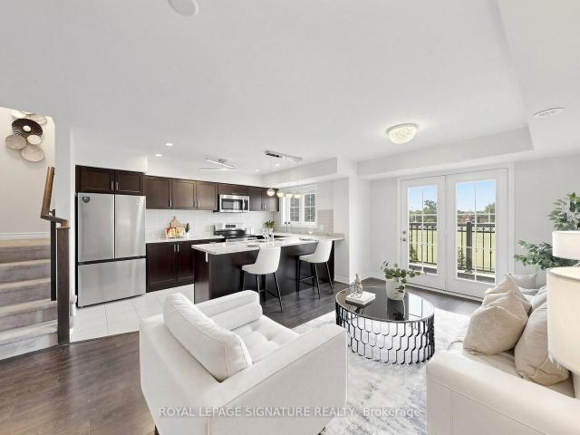 Condo for sale in Oakville, Ontario