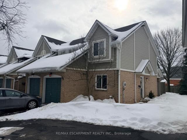 Condo for rent in Woburn, Ontario