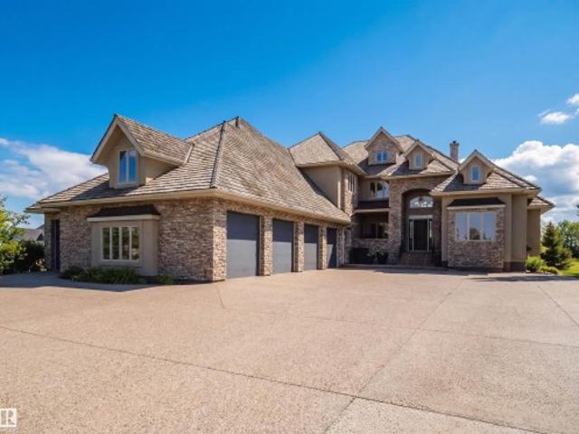 House for sale in Alberta