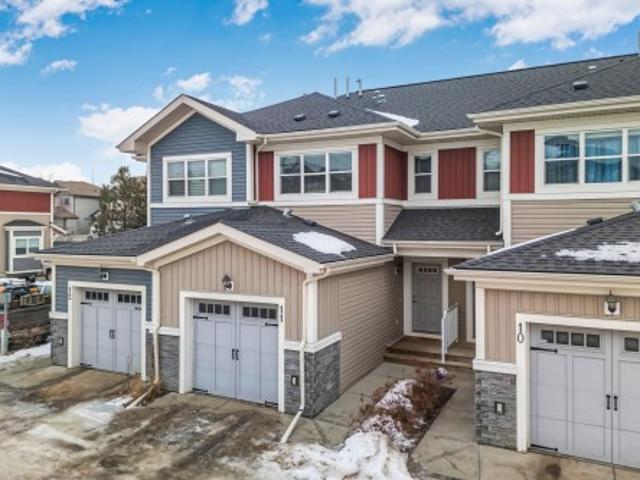 Townhouse for sale in Wedgewood, Alberta