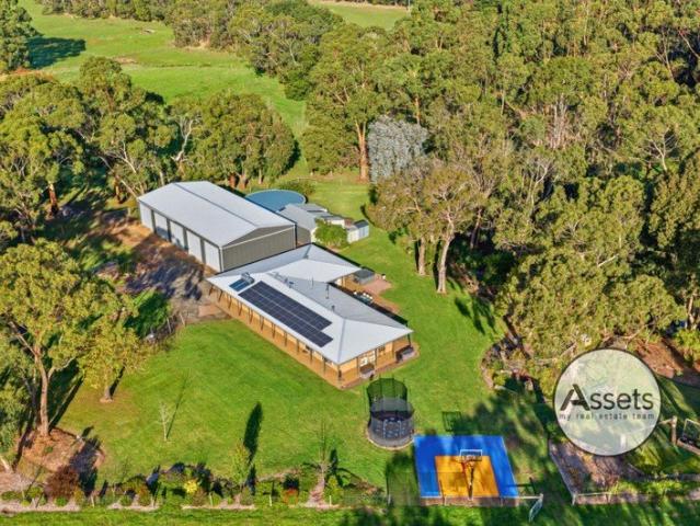 Cottage for sale in Portland North, Victoria