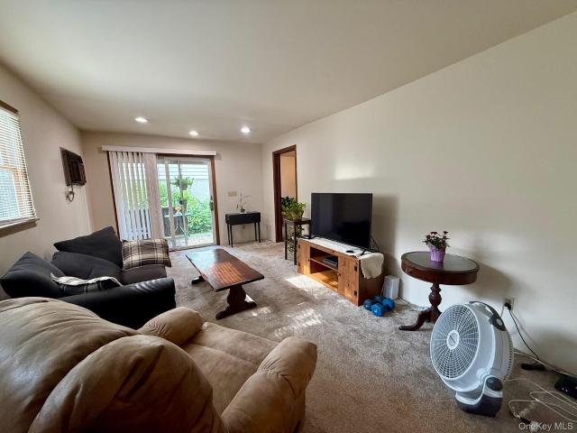 Property for rent in Nassau, New York