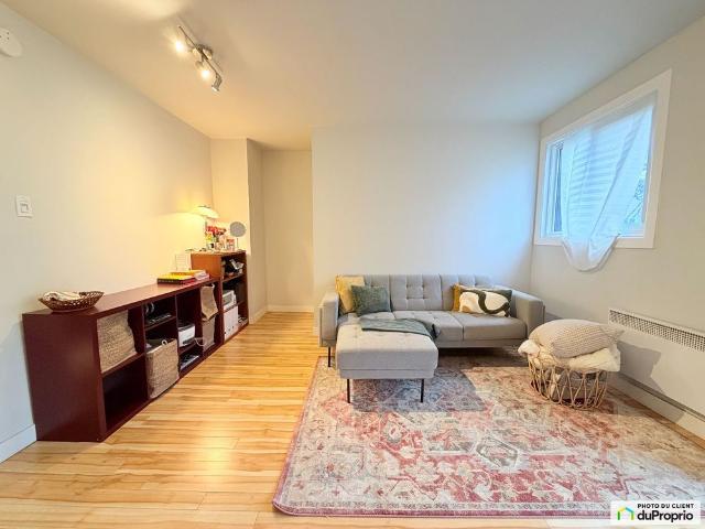 Apartment for rent in Les Rivières, Québec