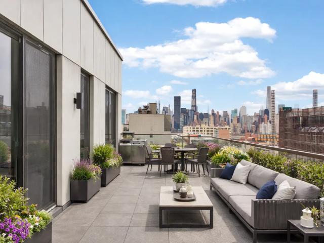 Condo for sale in Queens, Arverne