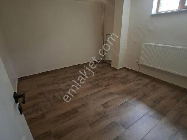 Ataşehir, İstanbul içerisinde kiralık mülk