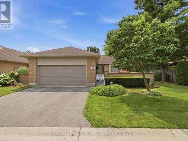 Condo for sale in Arva, Ontario