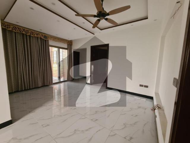 House for sale in Gujrat, Islamabad Capital Territory