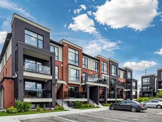 Townhouse for sale in Georgina, Ontario