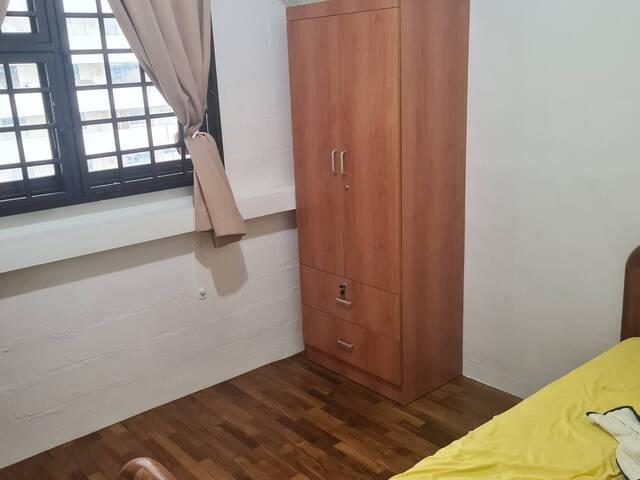 Room for rent