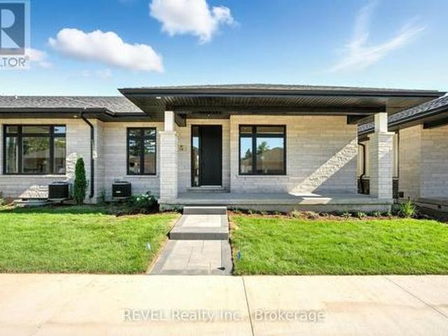 House for sale in Niagara, Ontario