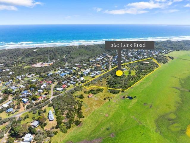 Cottage for sale in Venus Bay, Victoria