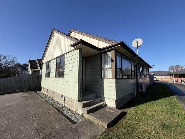 House for rent in Chaslands, Canterbury