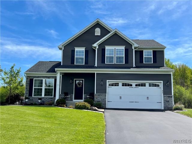 House for sale in Orchard Park, New York