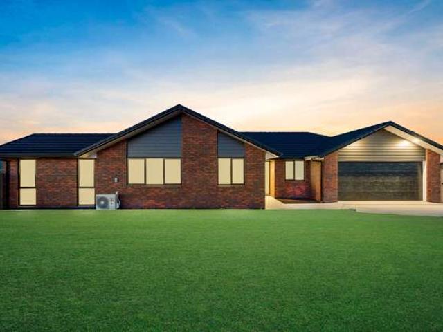 House for sale in Auckland, Oroua County
