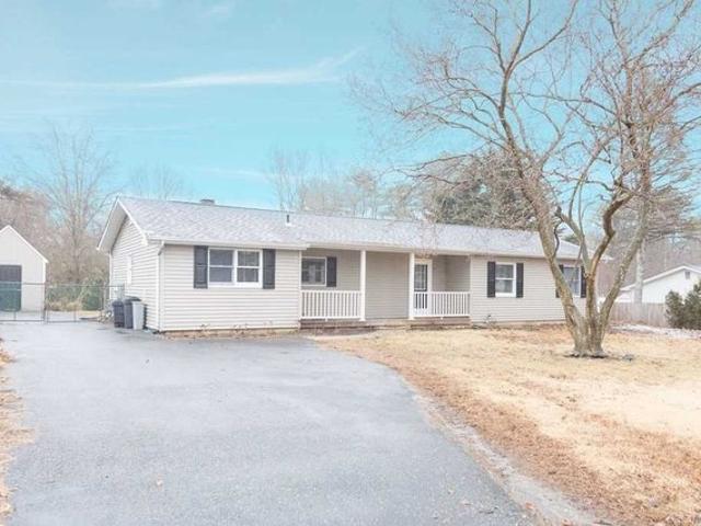 House for sale in Centereach, New York