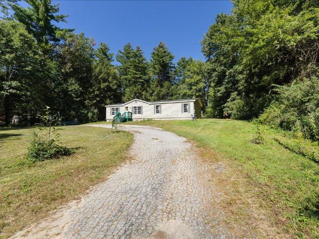 House for sale in Sandown, Rockingham County