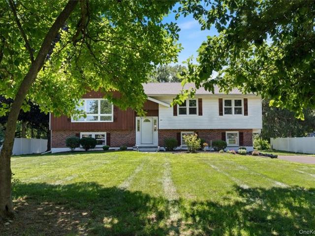 House for sale in Wappingers Falls, New York