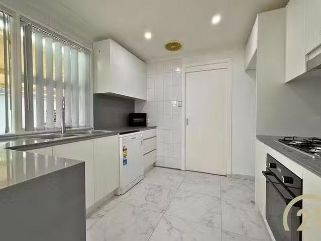 House for rent in Smithfield, New South Wales