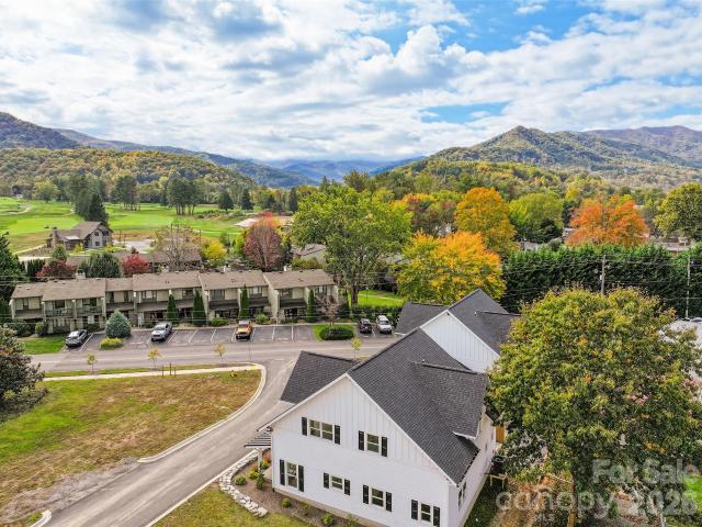 Townhouse for sale in Haywood, North Carolina
