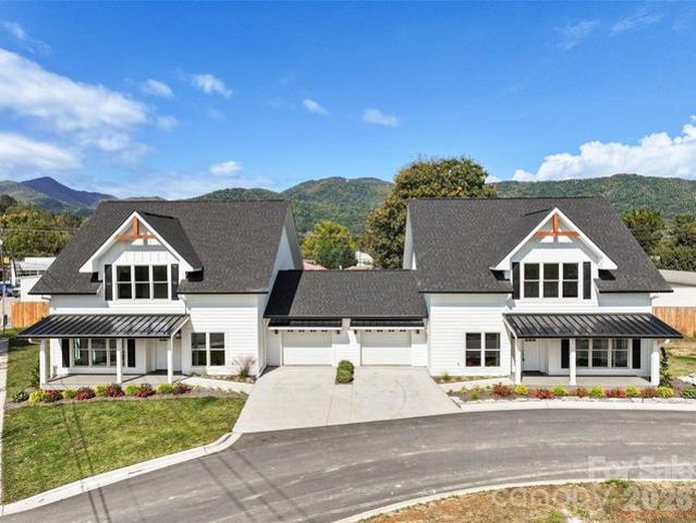 Townhouse for sale in Haywood, North Carolina