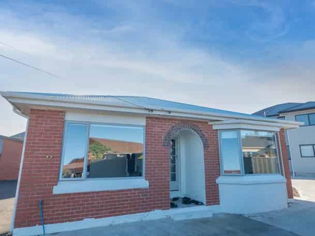 House for rent in Otakou