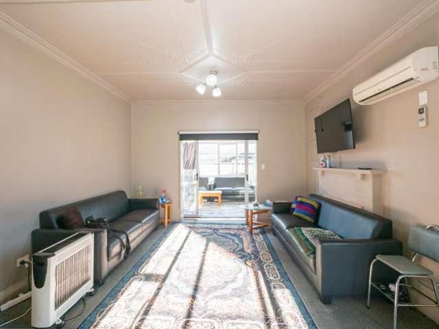 House for rent in Otakou