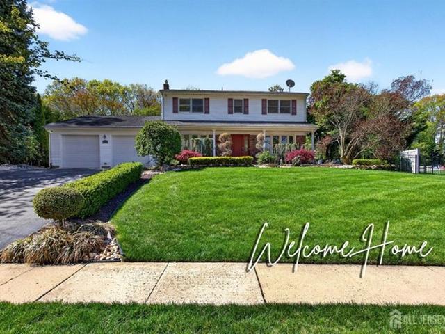 House for sale in East Brunswick, New Jersey