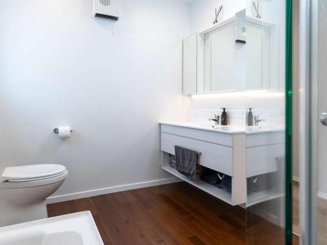 House for sale in Chaslands, Canterbury