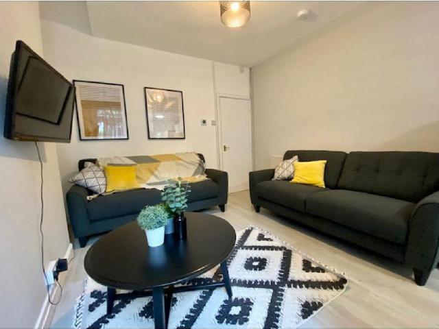 House for rent in Metchley, Birmingham
