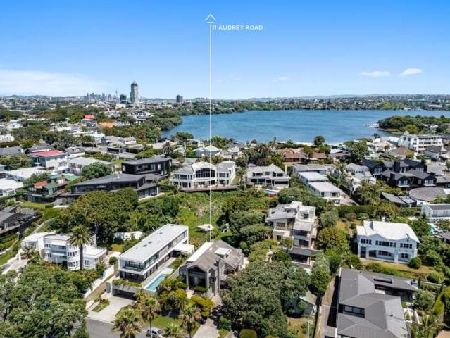House for sale in Takapuna