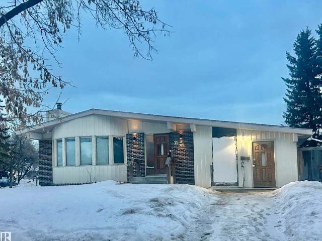 House for sale in Saint Albert, Alberta