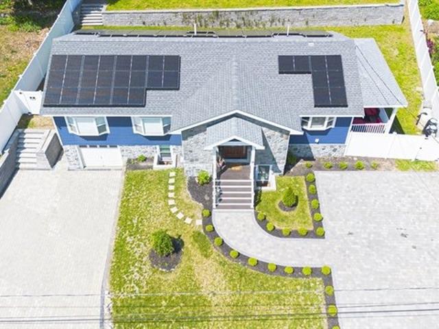 House for sale in Saugus, Massachusetts