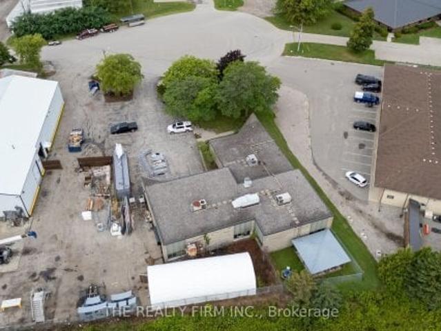Office for sale in St. Thomas, Ontario