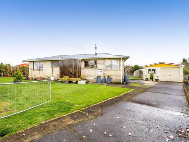 House for sale in Midhirst, Taranaki