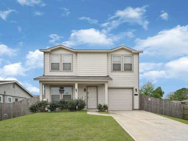 House for sale in Brookshire, Texas