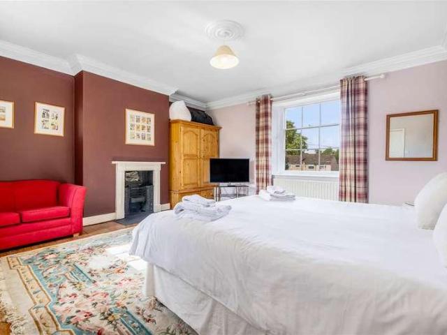 House for sale in Barholm, Lincolnshire
