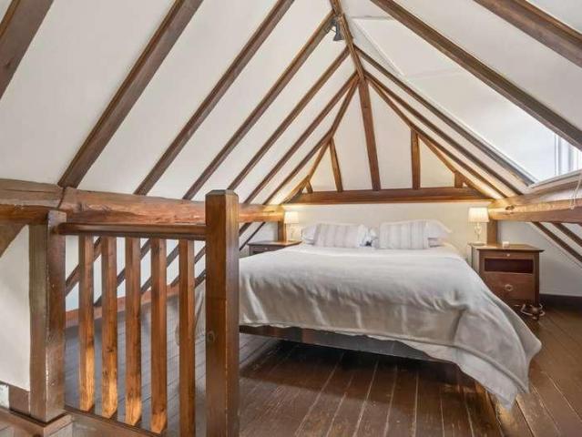 House for sale in Gun Hill, Warwickshire