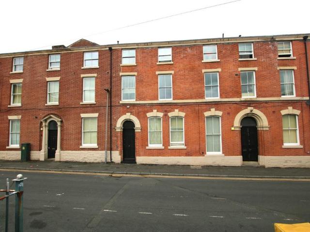 Flat for sale in Wensley Fold, Blackburn