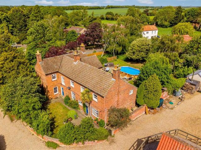 House for sale in Barholm, Lincolnshire