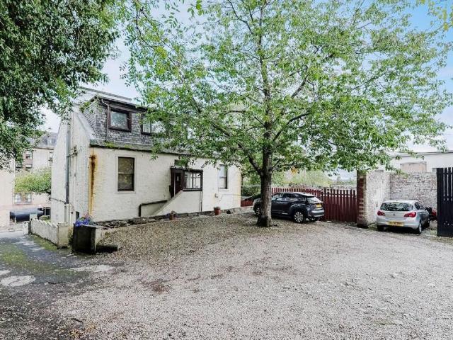 House for sale in Greenock, Scotland