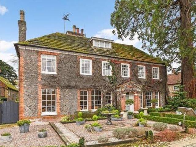 House for rent in West Sussex