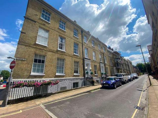 Flat for rent in Hampshire