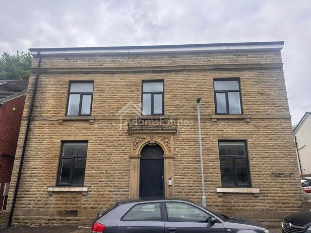 Flat for sale in Ravensthorpe, Heckmondwike