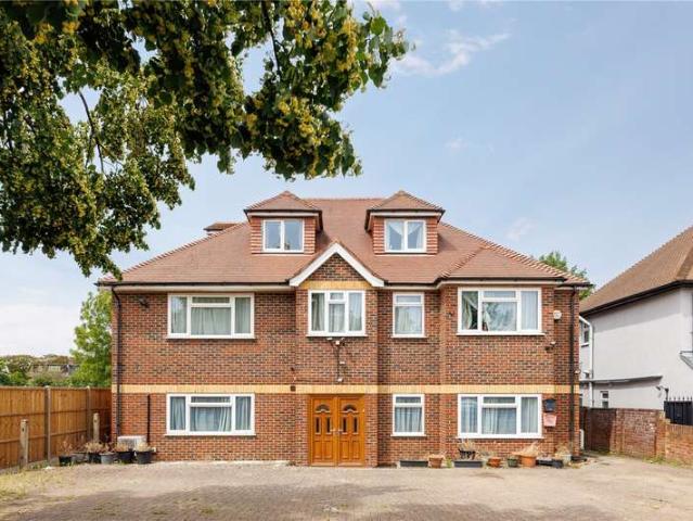 House for sale in London Borough of Hounslow, Osterley