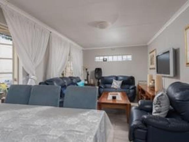 House for sale in Vosloorus, Gauteng