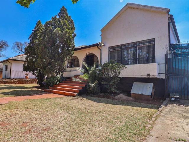 House for sale in Vosloorus, Gauteng