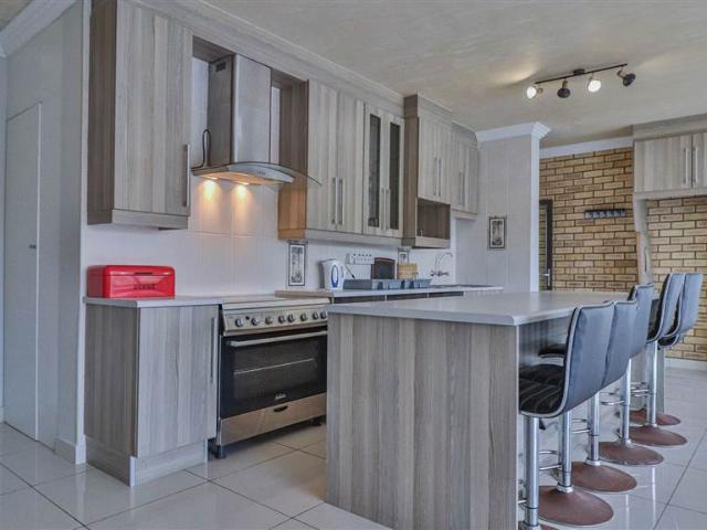 House for sale in Groot Brak Rivier, Western Cape