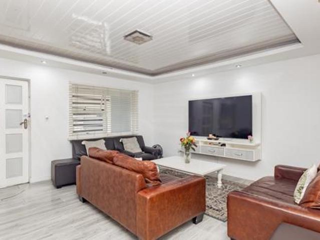 House for sale in Cape Town, Western Cape
